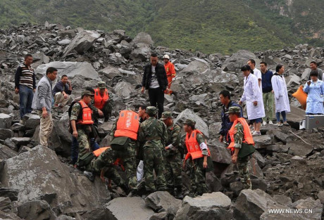 Nguyên nhân vụ lở đất ở làng Xinmo là do mưa lớn kéo dài. Ảnh: THX.