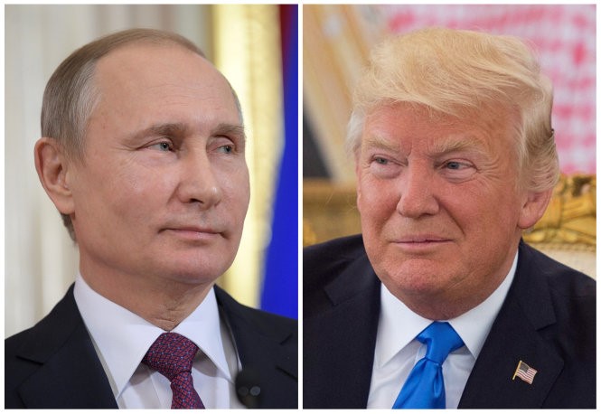 Cuộc gặp giữa tổng thống Nga Vladimir Putin (trái) và tổng thống Mỹ Donald Trump cuối tuần này sẽ thu hút nhiều sự chú ý - Ảnh: Reuters
