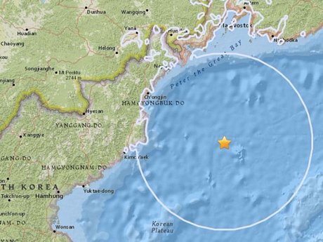 Tâm chấn trận động đất (ngôi sao) ngoài khơi Triều Tiên sáng 13/7. Ảnh: USGS