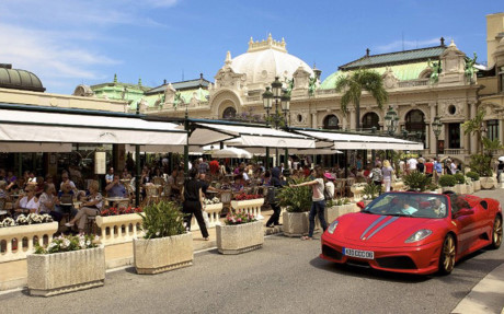 Khoảng 116 người Monaco sở hữu khối tài sản trị giá trên 100 triệu USD và có 7 tỷ phú đô la