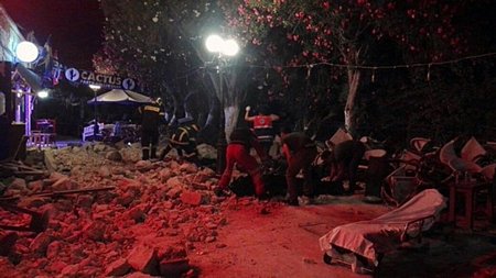 Đảo Kos, Hi Lạp rung chuyển sau cơn động đất ngày 21/7. (Nguồn: AP)