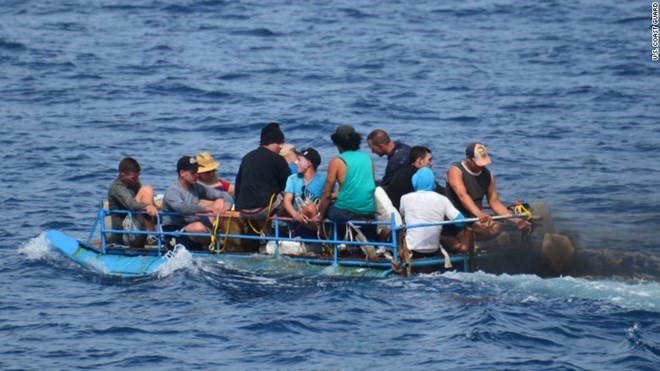 Người Cuba vượt biên trái phép sang Mỹ. (Nguồn: US Coast Guard)