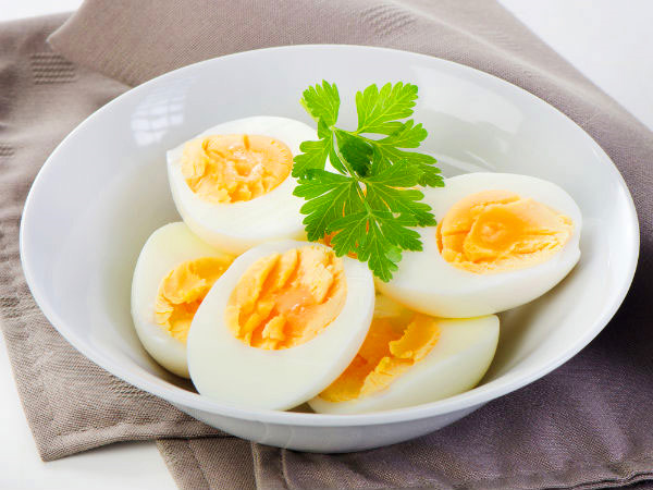 Tuy nhiên nhiều người không biết rằng thói quen ăn trứng gà của mình có thể gây ảnh hưởng nghiêm trọng tới sức khỏe