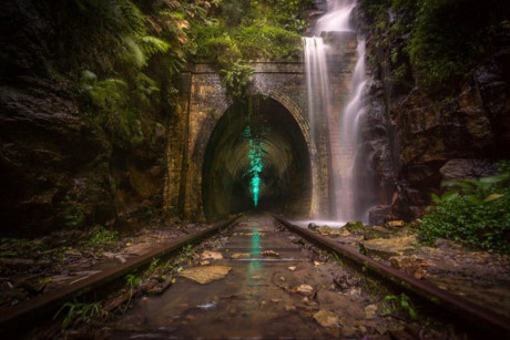 Tuyến đường hầm ở Helensburgh, New South Wales, Australia. (Nguồn: NatGeo)