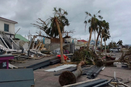 Cảnh đổ nát do bão Irma ở vùng Caribe. Ảnh: AP.
