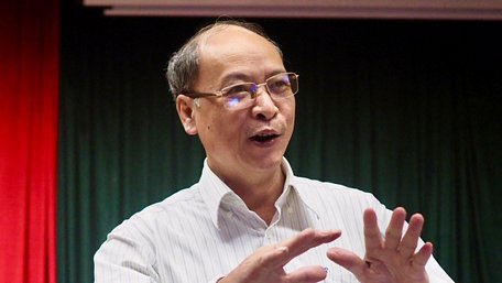 Ông Nguyễn Văn Tân - phó tổng cục trưởng Tổng cục Dân số - kế hoạch hóa gia đình - Ảnh: N.KHÁNH
