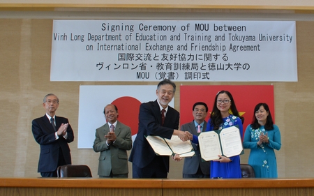 Sở GD- ĐT tỉnh Vĩnh Long ký kết hợp tác với Trường ĐH Tokuyama (Nhật Bản).