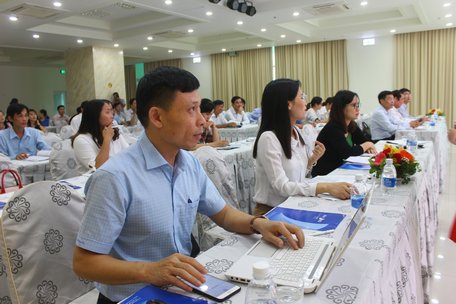 PGS.TS Nguyễn Thành Lợi trình bày định hướng của báo chí trong tuyên truyền về BHXH, BHYT.