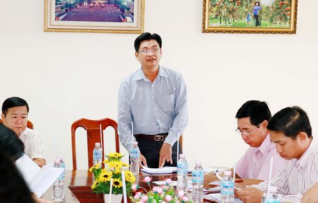  Ông Trần Thanh Lâm- Phó Chủ tịch UBND huyện, Trưởng Ban Chỉ đạo Đại hội TDTT huyện phát biểu chỉ đạo tại cuộc họp.