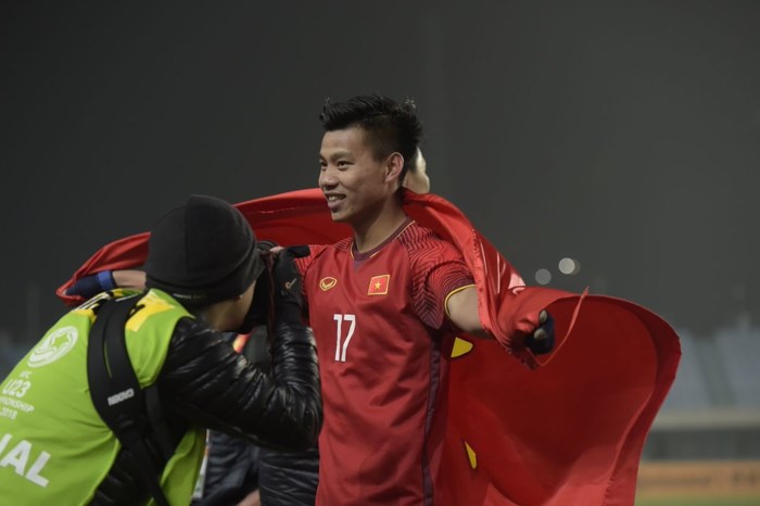 Trên chấm luân lưu, U23 Việt Nam thắng 5-3 trước U23 Iraq, để giành vé vào bán kết.