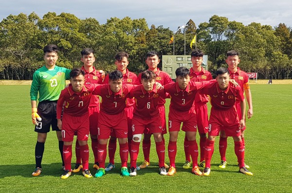 U16 Việt Nam giành vé vào bán kết