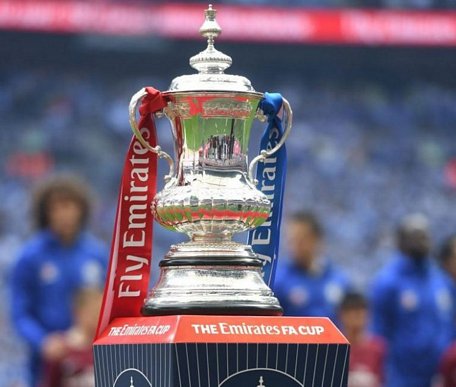  Fa Cup là chiếc cúp mà cả Chelsea, Man Utd, Tottenham lẫn Southampton đều rất thèm khát vào lúc này.