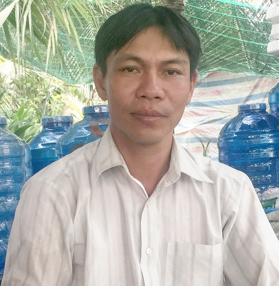 Anh Minh Hậu – Chủ cơ sở Dừa nướng Ba Đốt.
