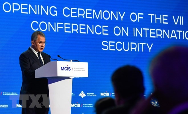 Bộ trưởng Quốc phòng Nga Sergei Shoigu phát biểu tại Hội nghị An ninh Quốc tế Moskva. (Nguồn: AFP/TTXVN)