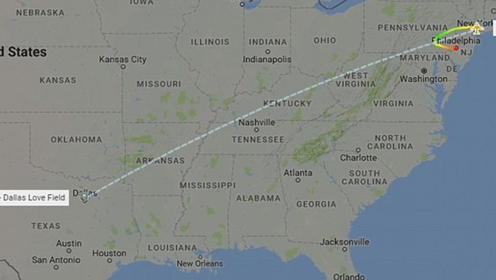 Hành trình dự kiến khá xa của chuyến bay 1380 từ New York đi Dallas. Ảnh: Daily Mail.