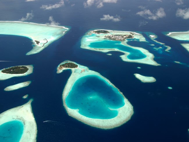 Những hòn đảo nghỉ dưỡng tại thiên đường nhiệt đới Maldives.