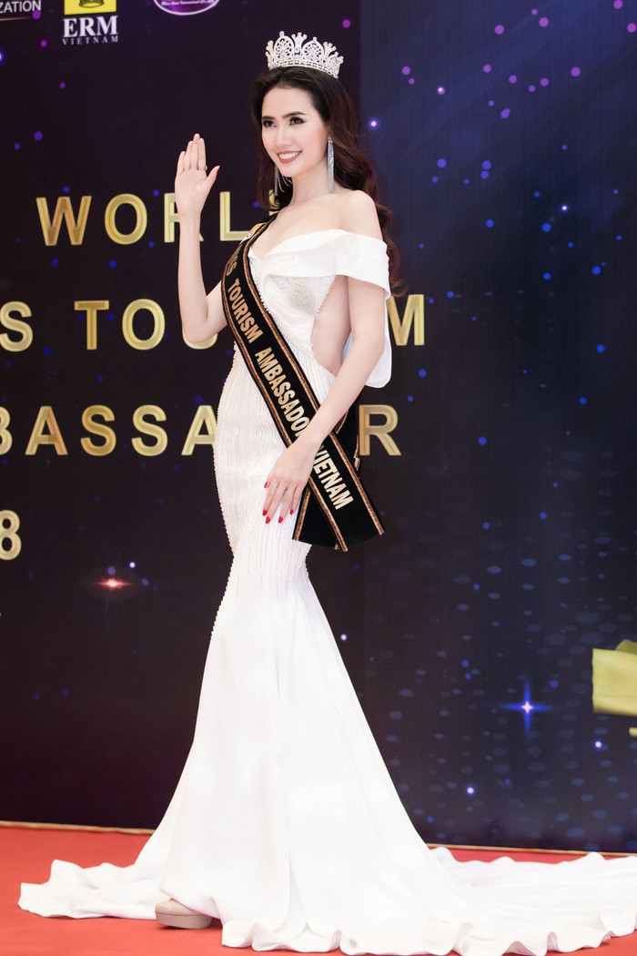 Người đẹp Phan Thị Mơ quyết tâm chinh phục đấu trường nhan sắc quốc tế với Hoa hậu đại sứ du lịch thế giới 2018 - Ảnh: ĐẠI DƯƠNG