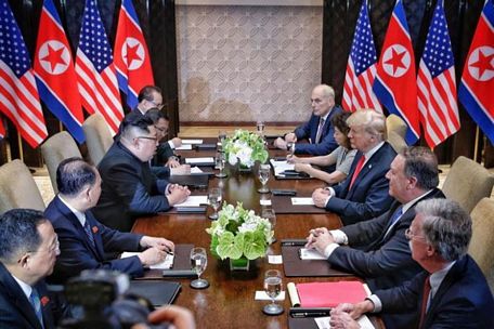 Hình ảnh trong Cuộc gặp Thượng đỉnh Mỹ - Triều Tiên ngày 12.6. Ảnh: ST