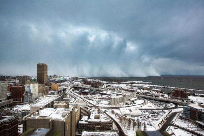 Sau đợt tuyết rơi phủ trắng trời, New York lại đón thêm một cơn bão nữa. Ảnh chụp ngày 18/11/2014.