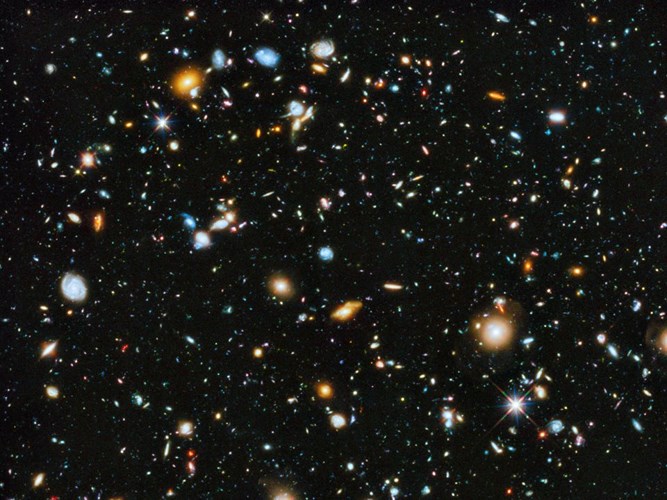 Riêng Dải Ngân Hà đã có khoảng 100 tỉ ngôi sao nên nếu nhân con số này với những thiên hà quan sát được thì vũ trụ sẽ có hơn 1.000.000.000.000.000.000.000.000 ngôi sao. Tuy nhiên, theo giáo sư David Kornreich, trường Ithaca College thì con số này vẫn quá ít bởi có nhiều thiên hà cần công nghệ hiện đại hơn mới tìm ra được.