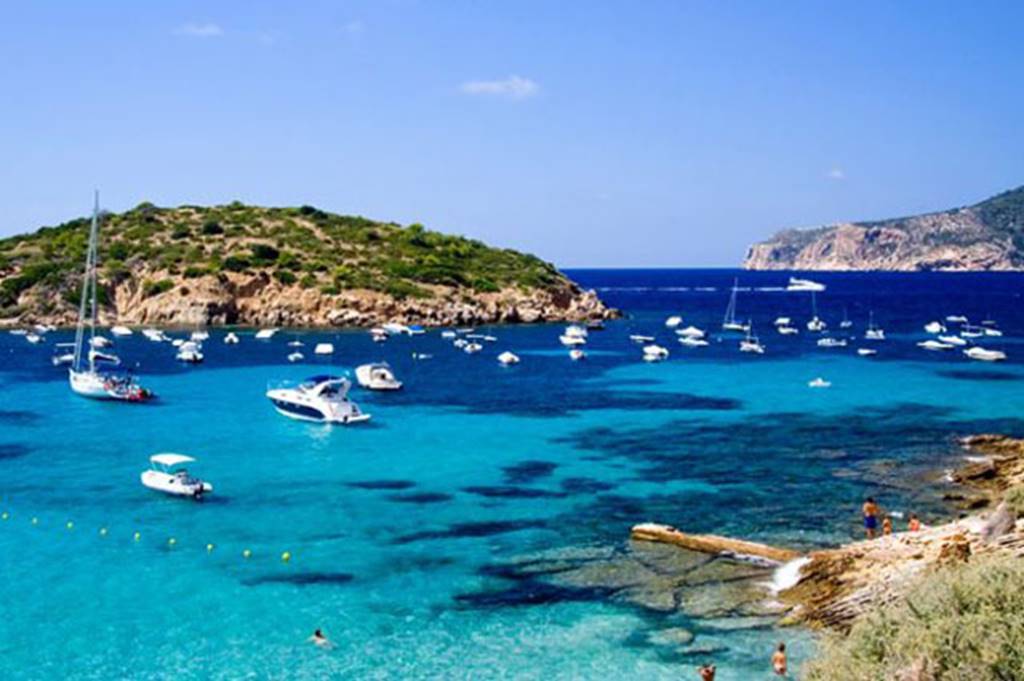 Majorca là hòn đảo Tây Ban Nha tốt thứ 6 trên thế giới. Đây là một nơi giúp cho rất nhiều người tìm thấy cảm hứng sống và là nơi tận hưởng cuộc sống ngọt ngào nhất.