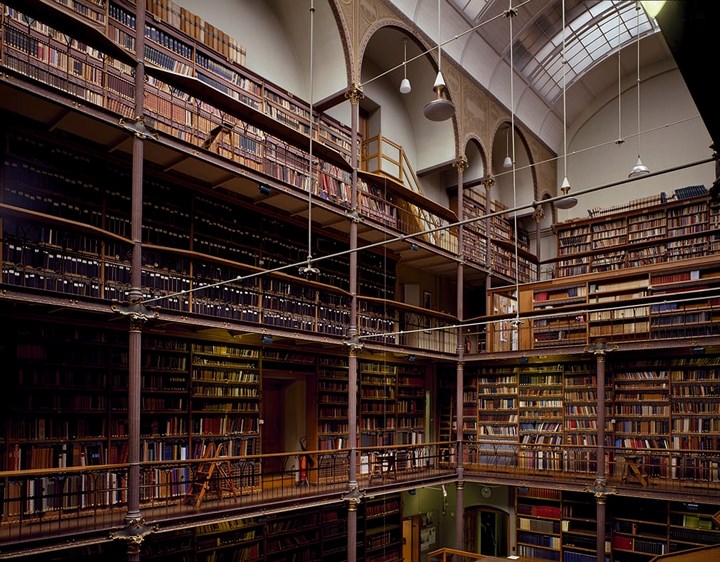 Thư viện Rijksmuseum ở Amsterdam, Hà Lan. Được thành lập năm 1885, đây là thư viện nghiên cứu lịch sử nghệ thuật công cộng lớn nhất tại Hà Lan.
