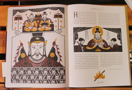 “Lĩnh Nam chích quái” gây ấn tượng bởi những trang vẽ của họa sĩ Tạ Huy Long.