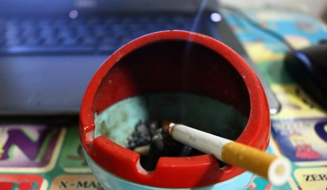 Cai thuốc lá là một trong các biện pháp để phòng tránh bệnh phổi tắc nghẽn mãn tính.