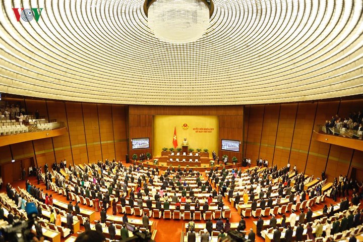 Kỳ họp thứ 6, Quốc hội khóa XIV khai mạc vào 9h sáng 22/10 tại Nhà Quốc hội, Thủ đô Hà Nội và được phát thanh, truyền hình trực tiếp. 