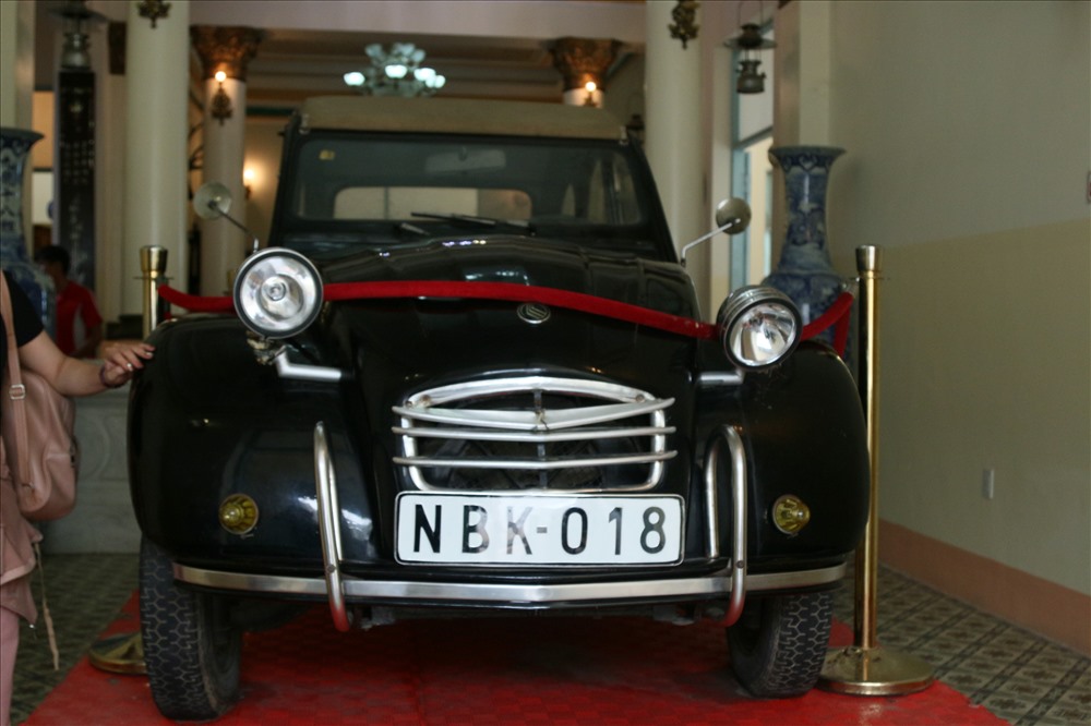 Chiếc Peugeot thể thao từng được Công tử Bạc Liêu sử dụng, sản xuất năm 1922. Loại xe này cả miền Nam khi ấy chỉ có 2 chiếc, một chiếc của ông Huy còn chiếc kia là của vua Bảo Đại. Ảnh: Bảo Trung