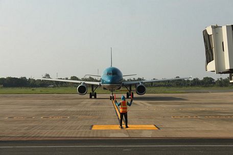 Chuyến bay charter trực tiếp từ Tokyo hạ cánh đến sân bay quốc tế TP Cần Thơ