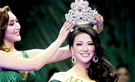 Nguyễn Phương Khánh đoạt Miss Earth 2018