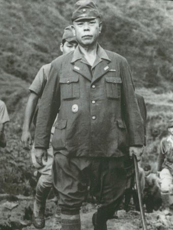 Tướng Yamashita ra hàng quân đội Mỹ tại Philippines.