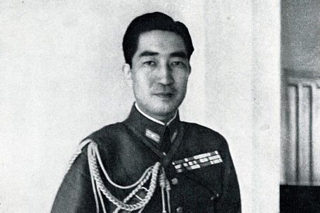Hoàng tử Nhật Bản Takeda.