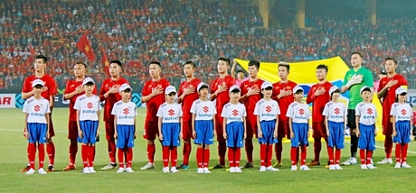 Đội tuyển Việt Nam tại AFF Cup 2018 trên sân Hàng Đẩy (Hà Nội).