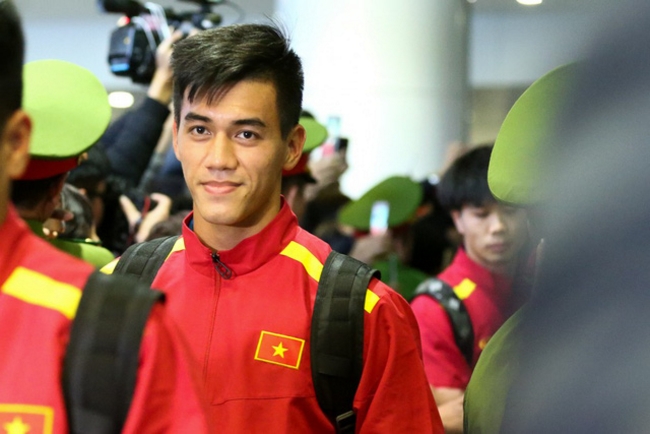 Tiền đạo Tiến Linh, anh cũng được thi đấu ở trận chung kết lượt đi sau khi vào thay Đức Chinh ở đầu hiệp hai.