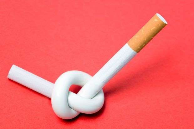 Hút thuốc lá là một yếu tố nguy cơ loãng xương và giảm xương.