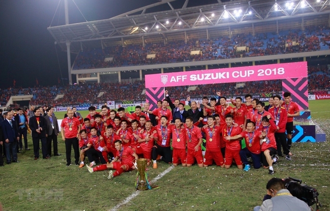 Đội tuyển Việt Nam - nhà tân vô địch AFF Suzuki Cup 2018. (Ảnh: Trọng Đạt/TTXVN)