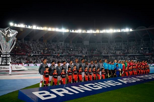 Ngay sau lễ khai mạc, trận khai mạc VCK Asian Cup 2019 giữa đội chủ nhà UAE và ĐT Bahrain trong khuôn khổ vòng bảng của bảng A.