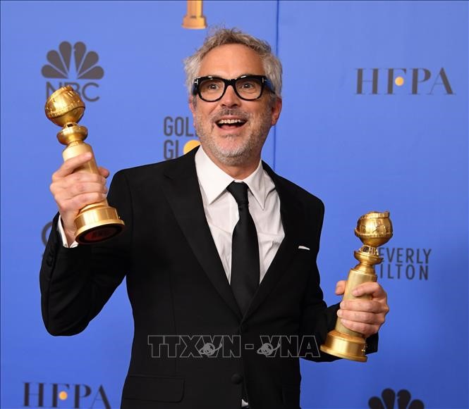 Nhà làm phim người Mexico Alfonso Cuaron là 