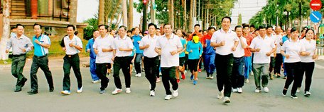 Tỉnh Vĩnh Long đã tổ chức tốt Ngày chạy Olympic- Vì sức khỏe toàn dân năm 2018.
