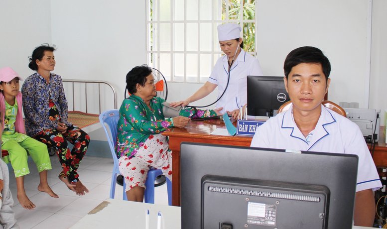 Trạm Y tế được đầu tư đạt chuẩn, tạo điều kiện cho người dân được chăm sóc sức khỏe tốt.