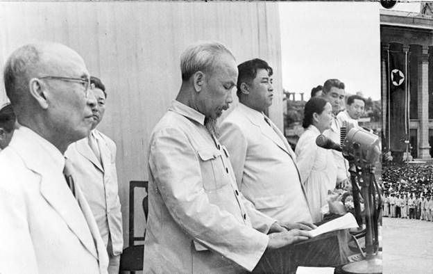  Chủ tịch Hồ Chí Minh và Thủ tướng Kim Nhật Thành tham dự cuộc míttinh trọng thể của nhân dân thủ đô Bình Nhưỡng, chào mừng chuyến thăm hữu nghị CHDCND Triều Tiên từ ngày 8-12/7/1957 của Đoàn đại biểu cấp cao Đảng, Nhà nước Việt Nam, do Chủ tịch Hồ Chí Minh dẫn đầu. (Ảnh: TTXVN)