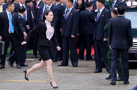 Hình ảnh bà Kim Yo Jong tại ga Đồng Đăng, Lạng Sơn. Ảnh: Reuters