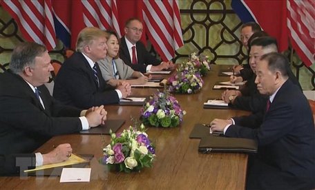  Quang cảnh buổi Hội đàm mở rộng Hội nghị thượng đỉnh Mỹ-Triều Tiên lần thứ hai. (Ảnh: TTXVN)