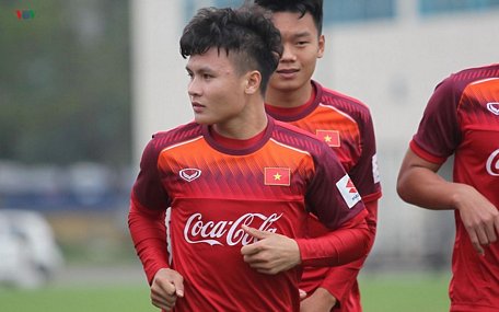  Quang Hải mang băng đội trưởng U23 Việt Nam.