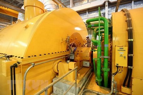  Kiểm tra, vận hành thiết bị tại nhà máy nhiệt điện Thái Bình 1; dự án có 85% vốn ODA của Nhật Bản. (Ảnh: Danh Lam/TTXVN)
