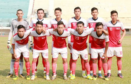 Đội bóng đá Vĩnh Long tập huấn chuẩn bị mùa giải hạng nhì quốc gia 2019.