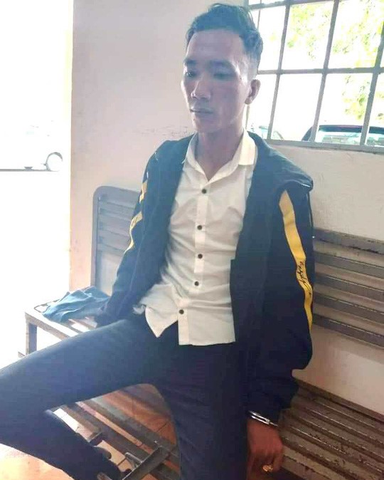 Đối tượng Vương bị Công an TP Bảo Lộc bắt giữ.