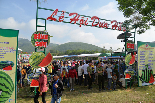 Lễ hội dưa hấu ở Quảng Ngãi